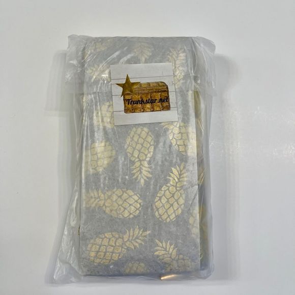 Pineapple Metallic Print Wallet/Clutch- Gray/Gold - Picture 4 of 4